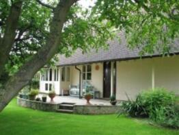 The Coach House, 400996 St Annes Church To Willow Bank House Kempsford, Fairford GL7 4EA