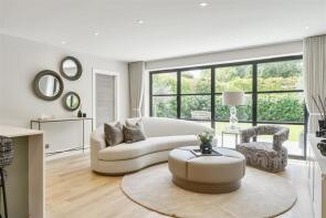 Litchfield Cottage, Woodland Way, Tadworth KT20 6NW