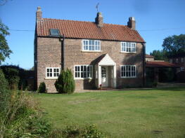 The Cottage, Main Street, Driffield YO25 8BJ