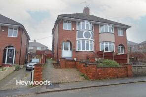 11, Warwick Grove, Newcastle ST5 0LD