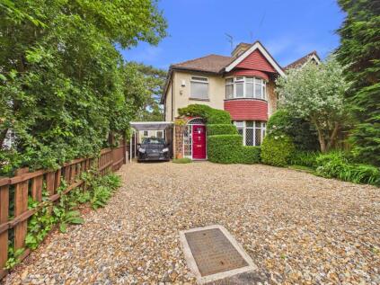 Tring Road, Aylesbury, Buckinghamshire