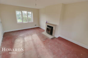 6, Low Cottages, Low Street, Bungay NR35 1QZ