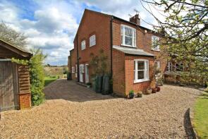 1, Norfolk Cottages, Bride Hall Lane, Welwyn AL6 9DA