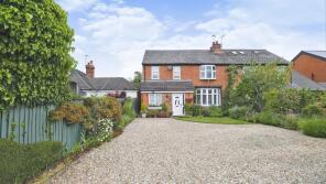 Rosewood, Gannaway, Warwick CV35 8JT