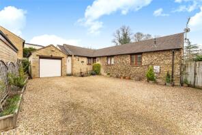 8c Applecross, Park End, Brackley NN13 5LX