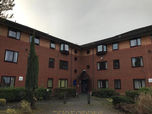 Avro Court