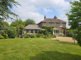 Orchard House, Straight Lane, Battle TN33 9HU
