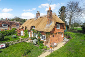 7 Fishing Cottage, Mill Lane, Winchester SO21 1DS