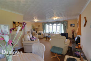 13 Windways, Balmoral Close, Penycoedcae, Pontypridd CF37 1XE