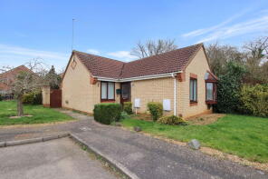 9, Lismore Close, Northampton NN3 9HE