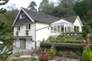 Squirrels Leap, Moddershall Oaks, Moddershall, Stone ST15 8TG