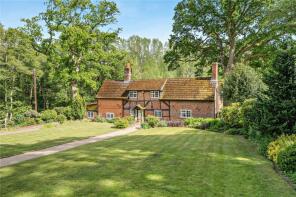 Brushwood, Thornford Road, Crookham Common, Thatcham RG19 8EL