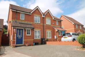 16, Martina Terrace, Manford Way, Chigwell IG7 4EJ