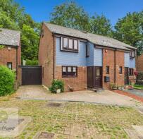 11, Margetts Place, Upnor, Rochester ME2 4XF