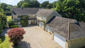 Hollen House, Section Of A420 Running Through Buckland, Buckland, Faringdon SN7 8QN