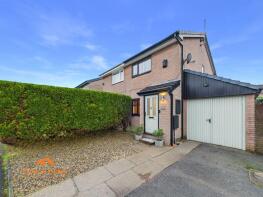 67, Castlerigg Drive, Burnley BB12 8AT