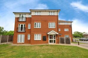 13, Sancta Maria Apartments, Daiglen Drive, South Ockendon RM15 5SZ