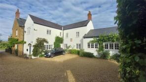 Essex House, Hornton Lane, Banbury OX15 6BJ