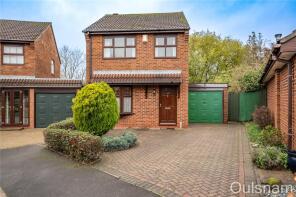 104, Cottage Lane, Bromsgrove B60 1DT