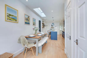 4, Elm Road, Chelmsford CM2 0JL