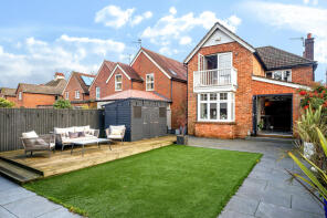 31 Oak Cottage, New Road, Camelsdale, Haslemere GU27 3RP