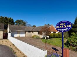85, Oaks Drive, Ringwood BH24 2QS