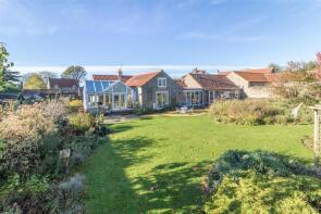 Foxholme, Main Street, Sawdon, Scarborough YO13 9DY