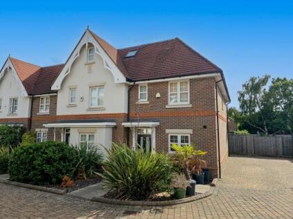 4 Payton Gardens, Cookham