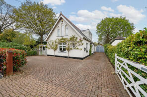 Chapel House, Warfield Street, Warfield, Bracknell RG42 6AR