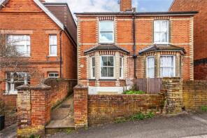 3, Cheselden Road, Guildford GU1 3SB