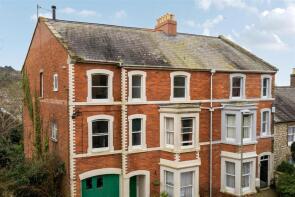 Flat 3, 24, St Andrews Road, Bridport DT6 3BG