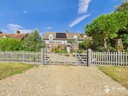 11, Sparrows Corner, Harwich CO12 5AA