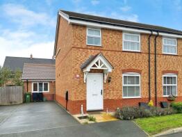 29, Yew Tree Way, Warwick CV35 8EF