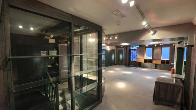 Allied-Surveyors-Scotland-72-Thistle-Street-Retail