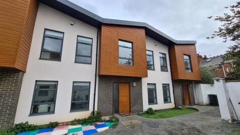 Homelink Terrace, Wood Green, N22
