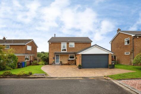 Sabden Close, Bury, Greater Manchester, BL9