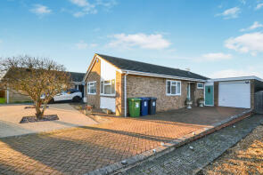 3, Roundhouse Drive, Huntingdon PE28 0DJ