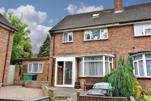 16, Farmers Close, Watford WD25 7DH