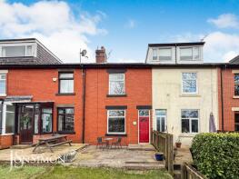 18, Heaplands, Bury BL8 4BA