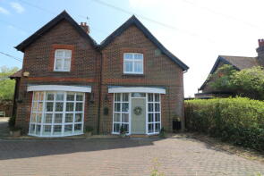 Flat 3, The Old Bakery, Bunce Common Road, Reigate RH2 8NP