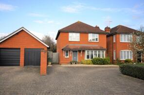 2, Oakdene Place, Guildford GU3 1NJ