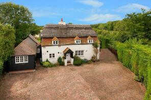 The Homestead, Hicks Forstal Road, Canterbury CT3 4JS