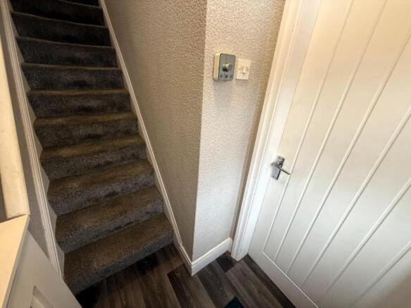 Entrance Hallway.jpeg