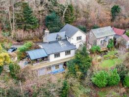 Tawelfan, Commins, Llanrhaeadr-ym-mochnant SY10 0BZ