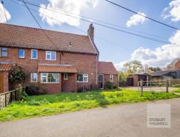 5, Sewell Cottages, Red House School, Buxton, Brampton NR10 5PF
