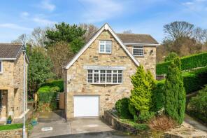 50, Bankfield Park Avenue, Taylor Hill, Huddersfield HD4 7RD