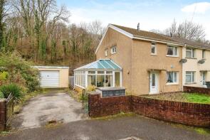 22, Pantglas Fawr, Aberfan, Merthyr Tydfil CF48 4TH