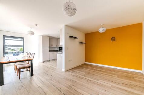 Upper Stone Street, Maidstone, Kent, ME15