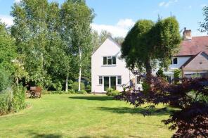 1, Birchend Cottages, C1174 From C1165 To Junction With C1175, Ledbury HR8 1JS