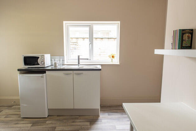 Room3-3.jpg